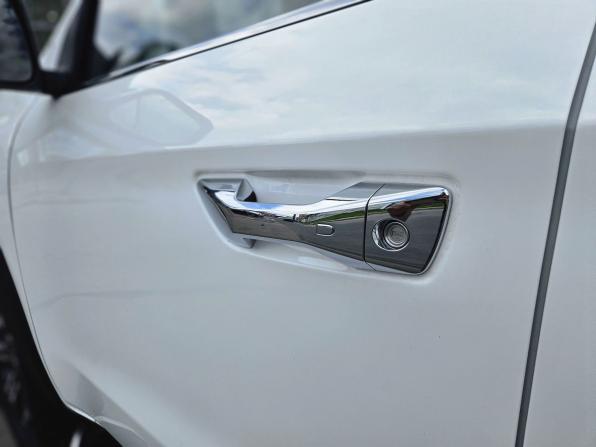 Changan Hunter Plus с пробегом 2023 года, цена 2 425 000 рублей, 69900 км, offers.body_type.unknown, Автокод Объявления