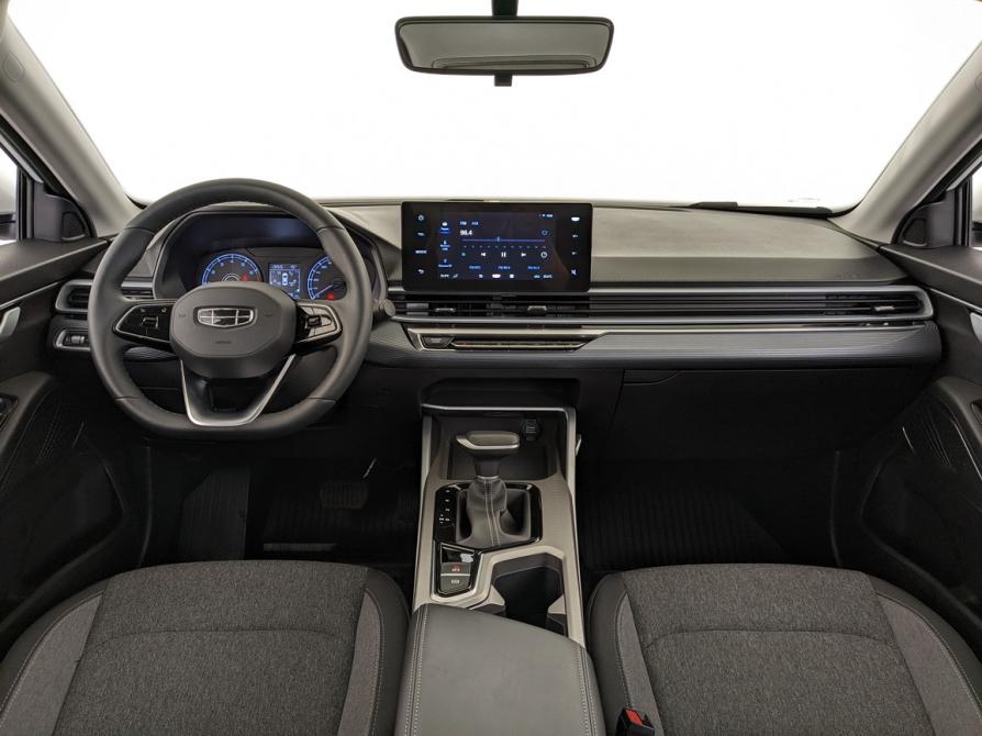 Geely Emgrand II Москва  - изображение 14