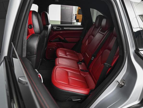 Porsche Cayenne II Рестайлинг (958) с пробегом 2016 года, цена 3 148 000 рублей, 164940 км, внедорожник, Автокод Объявления