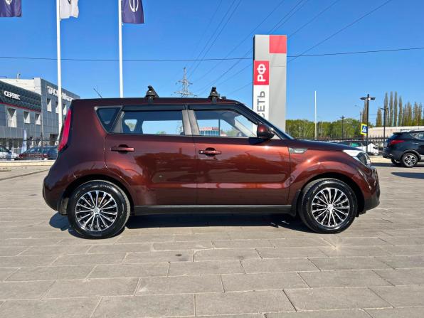 Kia Soul II Рестайлинг с пробегом 2018 года, цена 1 485 200 рублей, 102065 км, хэтчбек, Автокод Объявления