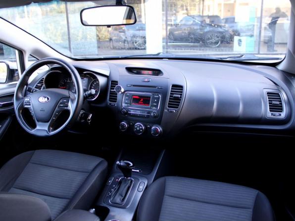 Kia Cerato III с пробегом 2014 года, цена 940 000 рублей, 238934 км, седан, Автокод Объявления