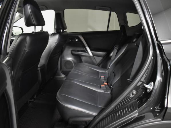 Toyota RAV4 IV (XA40) Рестайлинг с пробегом 2016 года, цена 1 855 000 рублей, 217436 км, внедорожник, Автокод Объявления