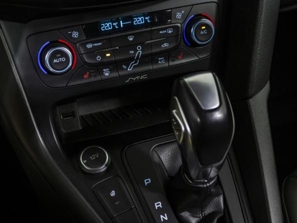 Ford Focus III Рестайлинг с пробегом 2017 года, цена 1 255 000 рублей, 96884 км, седан, Автокод Объявления