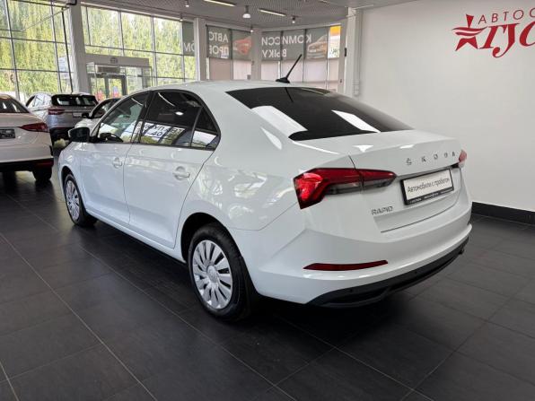 Skoda Rapid II с пробегом 2021 года, цена 1 438 000 рублей, 97611 км, лифтбек, Автокод Объявления