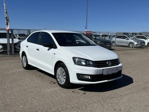 Volkswagen Polo V Рестайлинг с пробегом 2018 года, цена 895 000 рублей, 107790 км, седан, Автокод Объявления