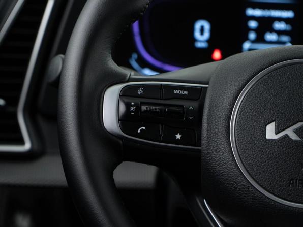 Kia Sportage V с пробегом 2023 года, цена 3 286 050 рублей, 23952 км, внедорожник, Автокод Объявления