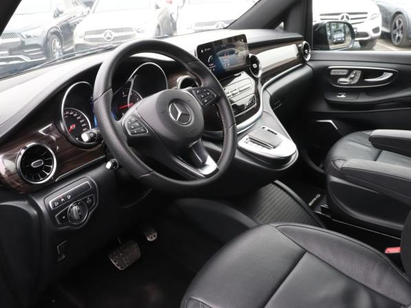 Mercedes-Benz V-Класс III (W447) Рестайлинг с пробегом 2020 года, цена 6 350 000 рублей, 66434 км, минивэн, Автокод Объявления