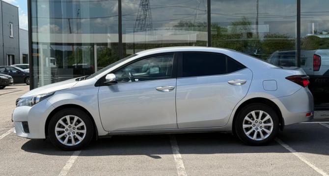 Toyota Corolla XI (E160 E170 E180) с пробегом 2014 года, цена 1 195 000 рублей, 192909 км, седан, Автокод Объявления