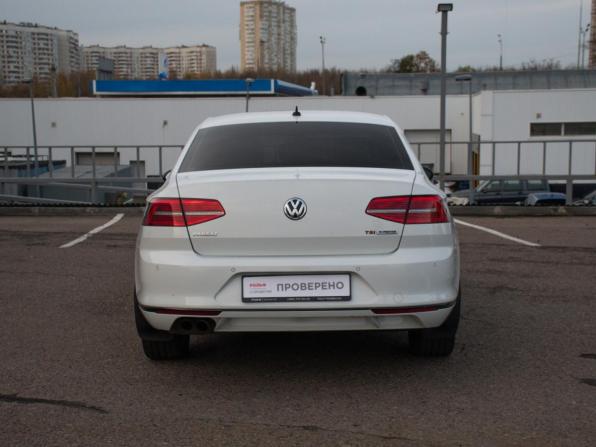 Volkswagen Passat B8 с пробегом 2016 года, цена 1 997 000 рублей, 132191 км, седан, Автокод Объявления