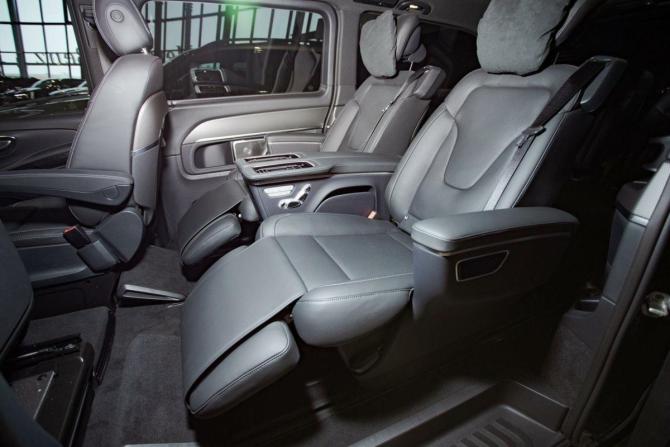 Новый Mercedes-Benz V-Класс III (W447) Рестайлинг 2 2026 года, цена 32 000 000 рублей, минивэн, Автокод Объявления