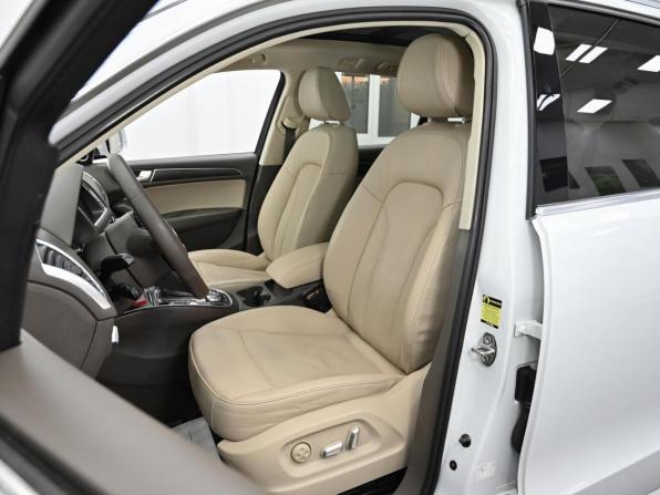 Audi Q5 I (8R) Рестайлинг с пробегом 2015 года, цена 2 049 000 рублей, 103000 км, внедорожник, Автокод Объявления