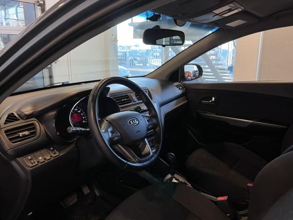 Kia Rio III с пробегом 2012 года, цена 974 000 рублей, 118038 км, хэтчбек, Автокод Объявления