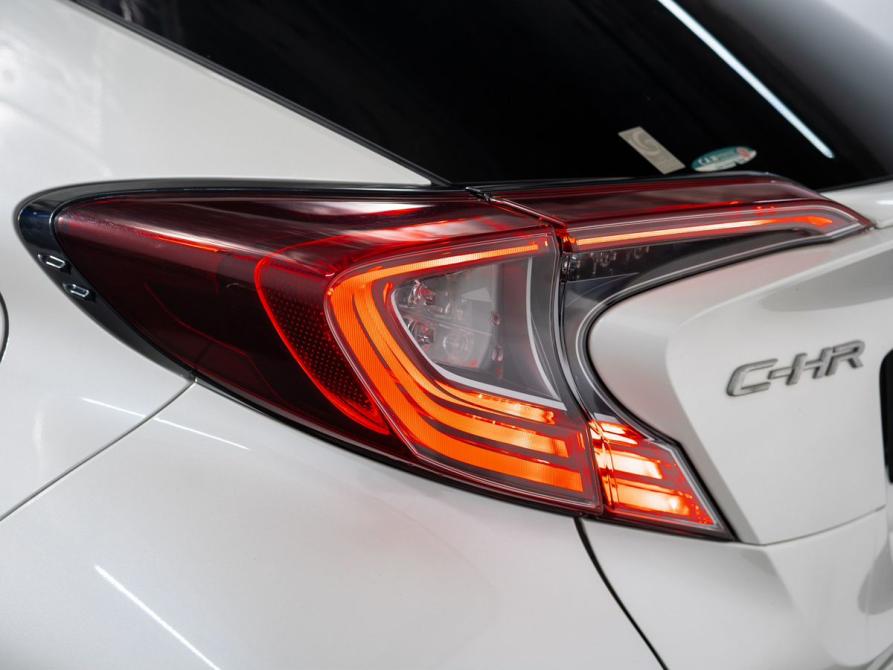 Toyota C-HR I Иркутск  - изображение 24
