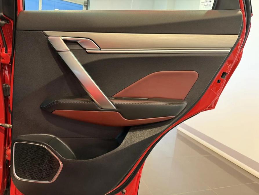 Geely Coolray I Подольск  - изображение 15