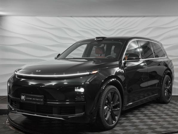 Новый Li Auto (Lixiang) L9 I Рестайлинг 2025 года, цена 11 790 000 рублей, внедорожник, Автокод Объявления