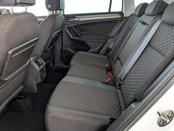 Volkswagen Tiguan II с пробегом 2020 года, цена 2 372 500 рублей, 54381 км, внедорожник, Автокод Объявления
