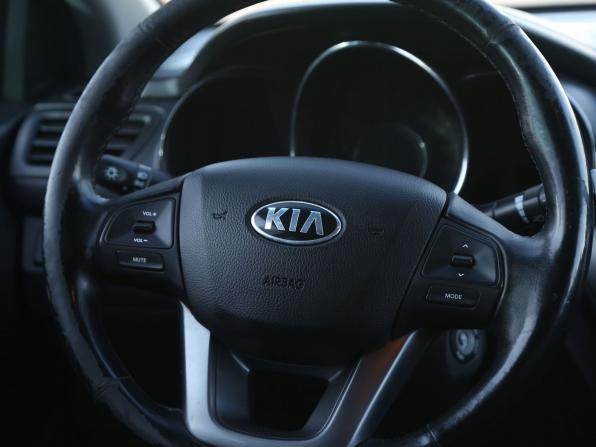 Kia Rio III с пробегом 2014 года, цена 880 000 рублей, 139000 км, седан, Автокод Объявления