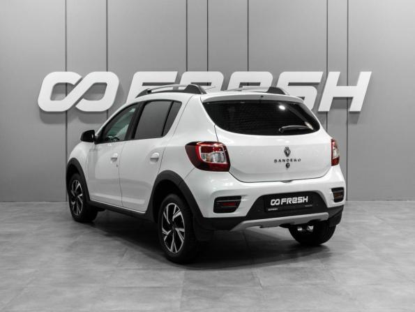 Renault Sandero II Рестайлинг с пробегом 2020 года, цена 1 155 111 рублей, 91867 км, хэтчбек, Автокод Объявления