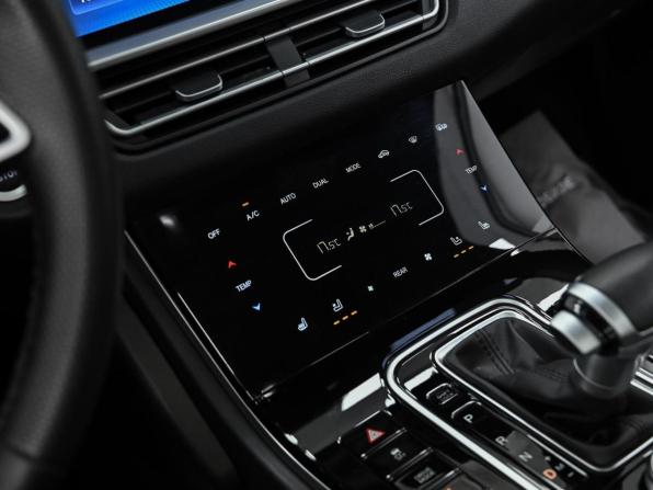 Dongfeng DFSK ix7 с пробегом 2024 года, цена 2 949 000 рублей, 24780 км, внедорожник, Автокод Объявления