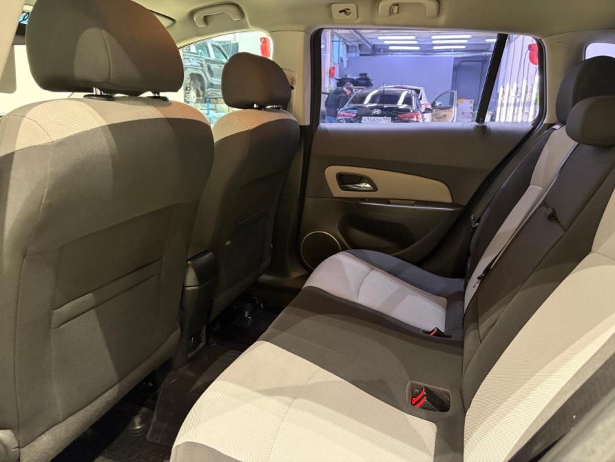 Chevrolet Cruze I Рестайлинг Санкт-Петербург  - изображение 14