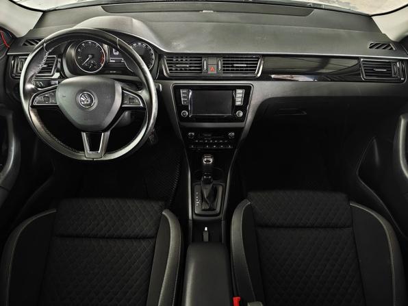 Skoda Rapid I с пробегом 2016 года, цена 920 000 рублей, 235384 км, лифтбек, Автокод Объявления