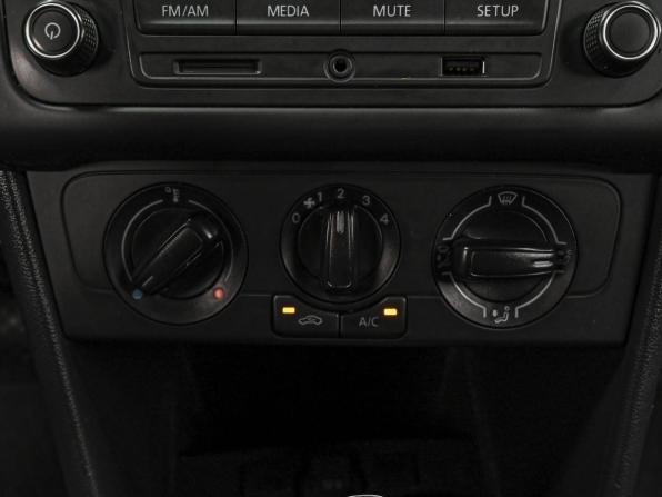 Volkswagen Polo V Рестайлинг с пробегом 2019 года, цена 1 398 000 рублей, 63173 км, седан, Автокод Объявления