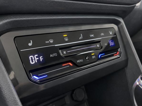 Volkswagen Tiguan II Рестайлинг с пробегом 2020 года, цена 2 649 000 рублей, 182000 км, внедорожник, Автокод Объявления