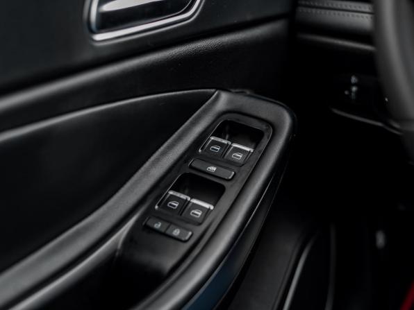 Omoda S5 с пробегом 2023 года, цена 1 292 000 рублей, 41043 км, седан, Автокод Объявления