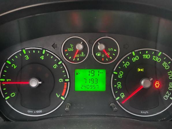 Ford Fusion I Рестайлинг с пробегом 2007 года, цена 399 000 рублей, 240000 км, хэтчбек, Автокод Объявления