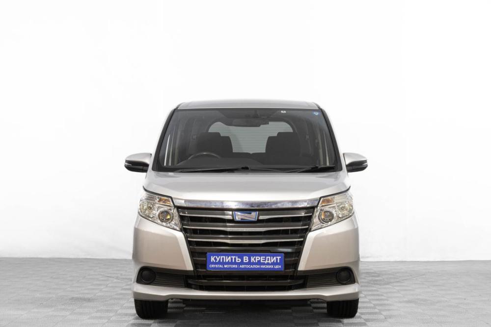 Toyota Noah III (R80) Барнаул  - изображение 2