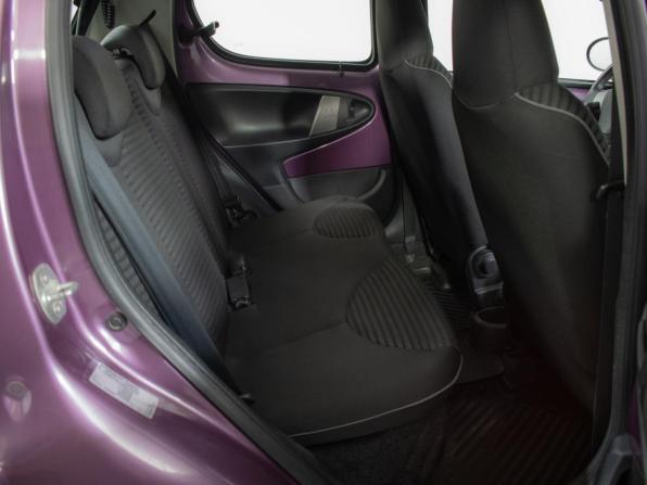 Peugeot 107 I Рестайлинг 2 с пробегом 2013 года, цена 760 000 рублей, 64633 км, хэтчбек, Автокод Объявления