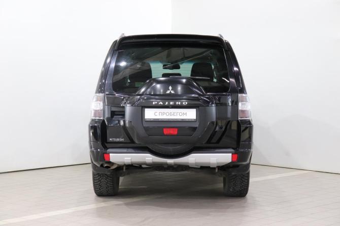 Mitsubishi Pajero IV Рестайлинг 2 с пробегом 2014 года, цена 2 520 000 рублей, 118748 км, внедорожник, Автокод Объявления