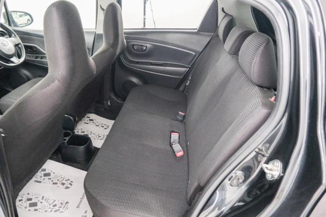 Toyota Vitz III (XP130) Рестайлинг 2 с пробегом 2019 года, цена 899 000 рублей, 115836 км, хэтчбек, Автокод Объявления