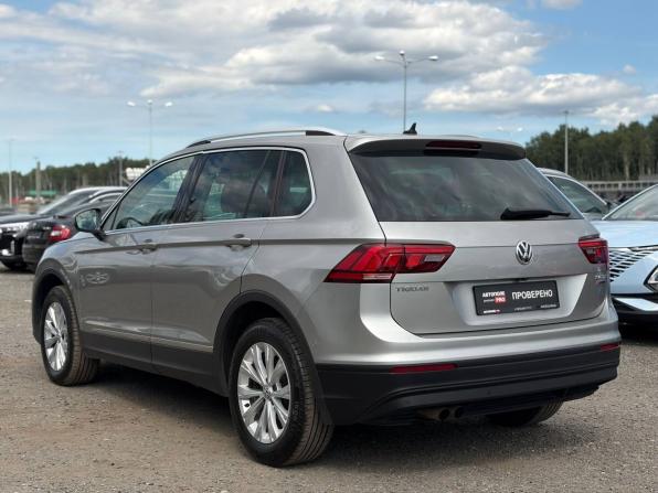 Volkswagen Tiguan II с пробегом 2017 года, цена 1 595 000 рублей, 257000 км, внедорожник, Автокод Объявления