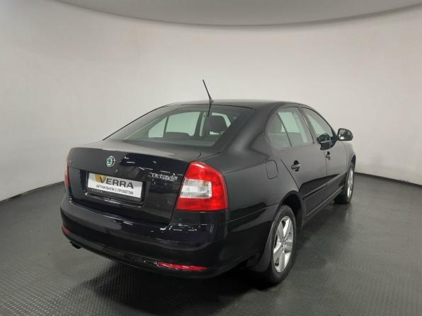 Skoda Octavia II (A5) Рестайлинг с пробегом 2012 года, цена 950 000 рублей, 156000 км, лифтбек, Автокод Объявления