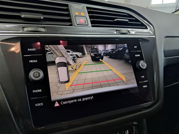 Volkswagen Tiguan II с пробегом 2019 года, цена 2 090 000 рублей, 217679 км, внедорожник, Автокод Объявления