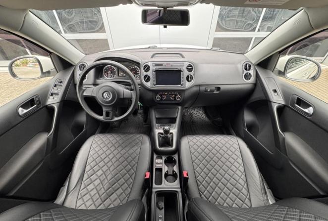 Volkswagen Tiguan I Рестайлинг с пробегом 2012 года, цена 1 090 000 рублей, 210574 км, внедорожник, Автокод Объявления