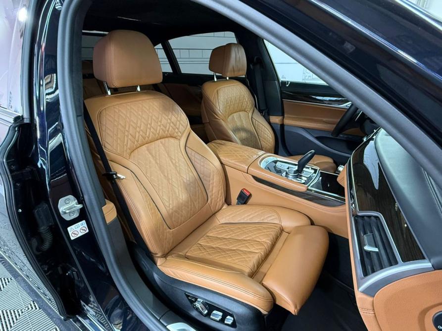 BMW 7 серии VI (G11/G12) Рестайлинг Москва  - изображение 25