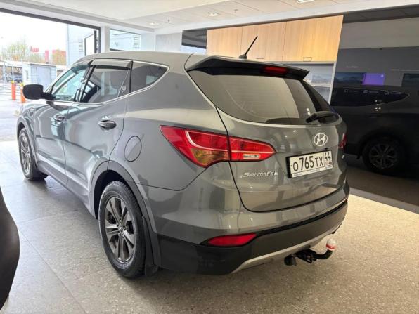 Hyundai Santa Fe III с пробегом 2012 года, цена 1 585 000 рублей, 230000 км, внедорожник, Автокод Объявления