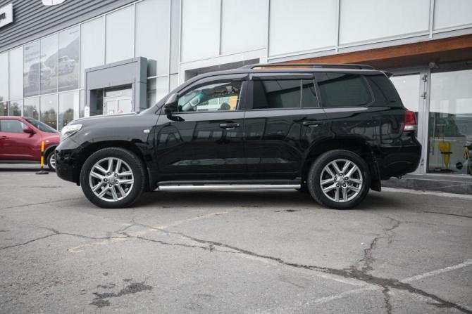 Toyota Land Cruiser 200 Series с пробегом 2009 года, цена 2 649 000 рублей, 267100 км, внедорожник, Автокод Объявления