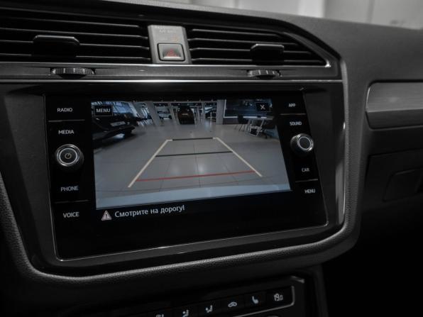 Volkswagen Tiguan II с пробегом 2020 года, цена 3 200 000 рублей, 132125 км, внедорожник, Автокод Объявления