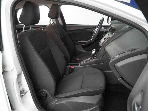 Ford Focus III Рестайлинг с пробегом 2017 года, цена 1 448 071 рубль, 27159 км, седан, Автокод Объявления