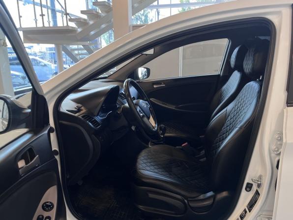 Hyundai Solaris I Рестайлинг с пробегом 2014 года, цена 670 000 рублей, 189684 км, седан, Автокод Объявления