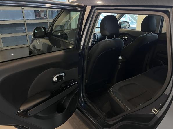 Kia Soul II с пробегом 2016 года, цена 2 110 000 рублей, 65283 км, хэтчбек, Автокод Объявления
