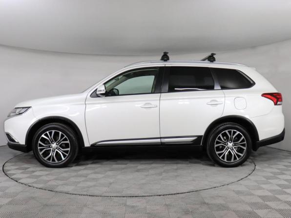 Mitsubishi Outlander III Рестайлинг 2 с пробегом 2018 года, цена 1 899 000 рублей, 144620 км, внедорожник, Автокод Объявления