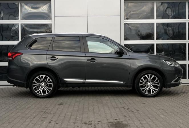 Mitsubishi Outlander III Рестайлинг 2 с пробегом 2018 года, цена 2 050 000 рублей, 147311 км, внедорожник, Автокод Объявления