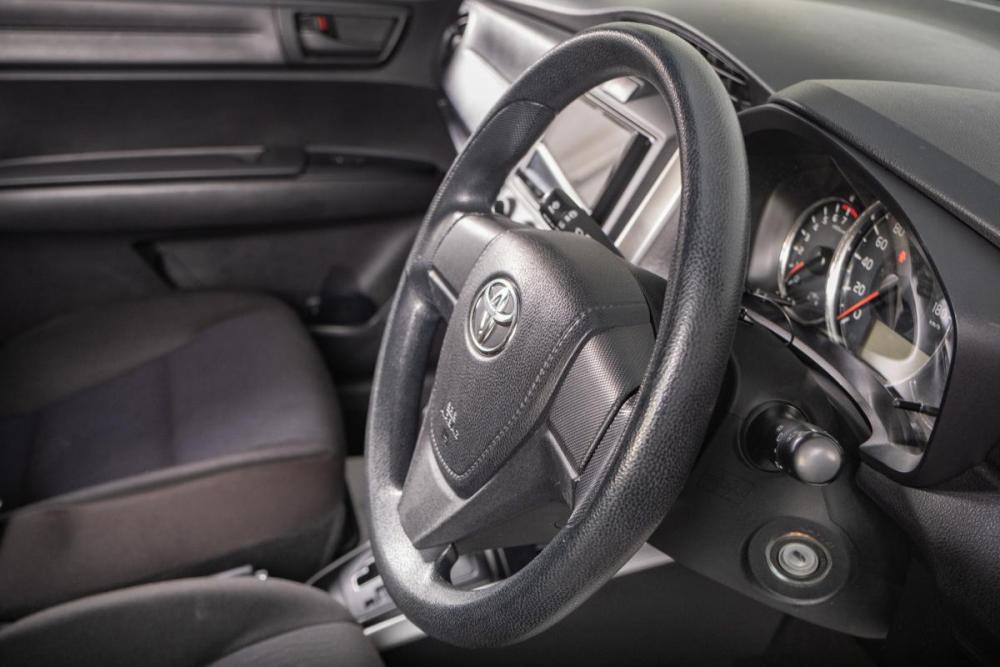 Toyota Corolla XI (E160 E170) Рестайлинг 2 Томск  - изображение 13