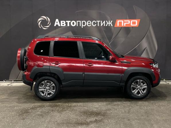 Lada (ВАЗ) Niva Travel I с пробегом 2021 года, цена 950 000 рублей, 41000 км, внедорожник, Автокод Объявления