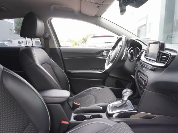 Kia Ceed III с пробегом 2018 года, цена 1 708 000 рублей, 111956 км, хэтчбек, Автокод Объявления