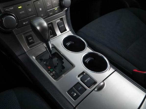 Toyota Highlander II (XU40) Рестайлинг с пробегом 2012 года, цена 1 849 777 рублей, 193302 км, внедорожник, Автокод Объявления